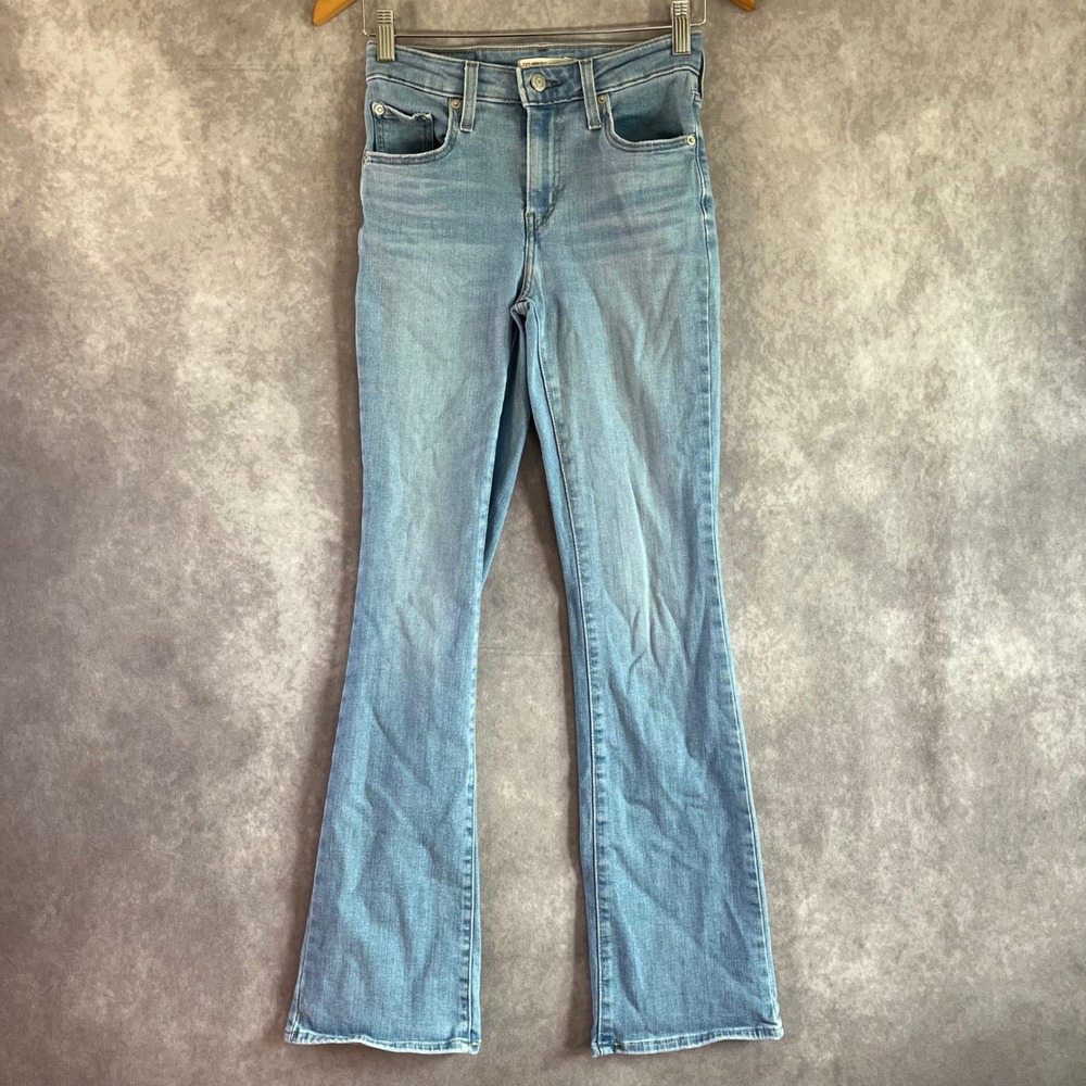 Levi's 725 High Rise Bootcut Women 25 Light Blue Denim Distressed *See Pics*
